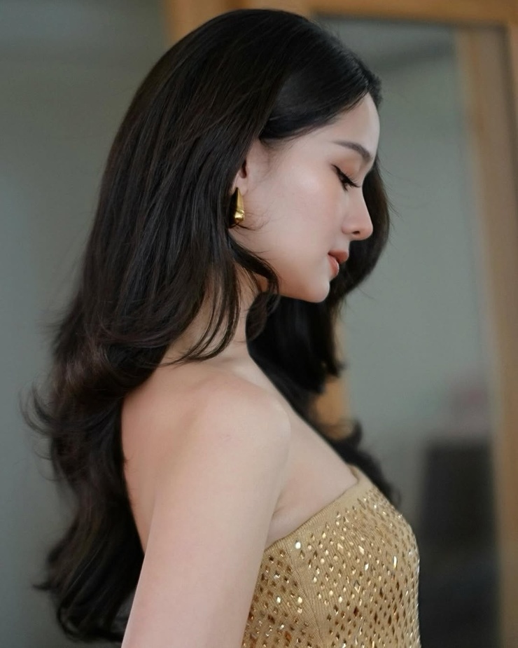 Amena Pinij