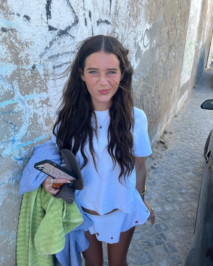 Olivia Neill