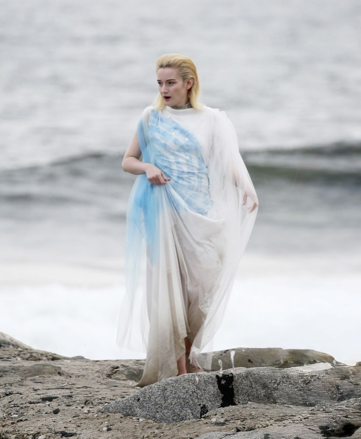 Julia Garner