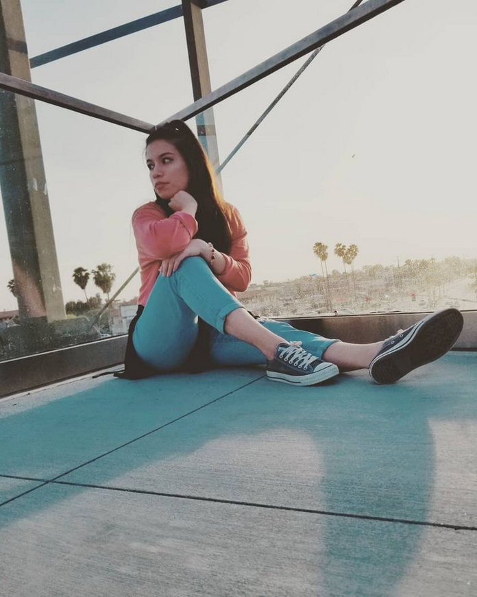 Nicole 