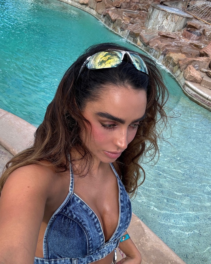 Sommer Ray