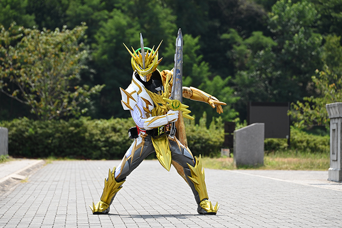 Kamen Rider Saber