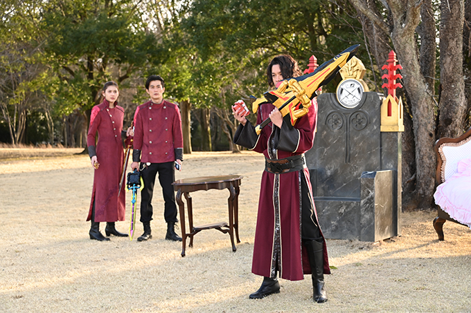 Kamen Rider Saber