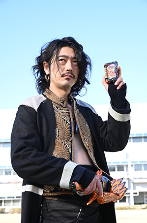 Kamen Rider Saber