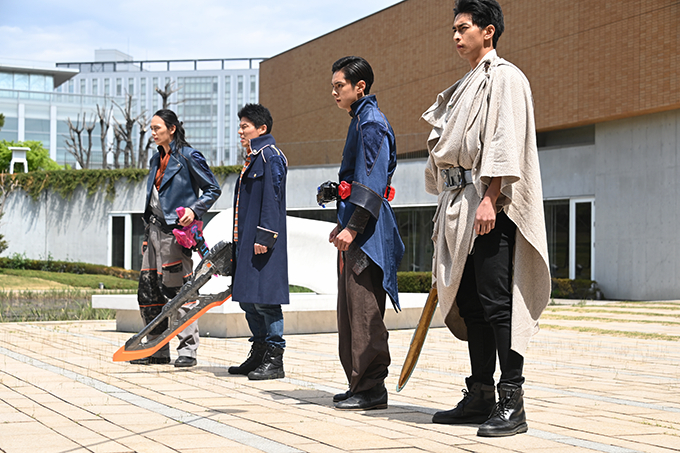 Kamen Rider Saber
