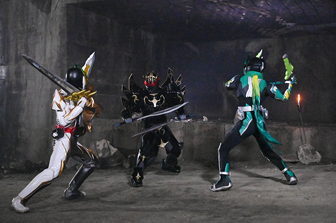 Kamen Rider Saber