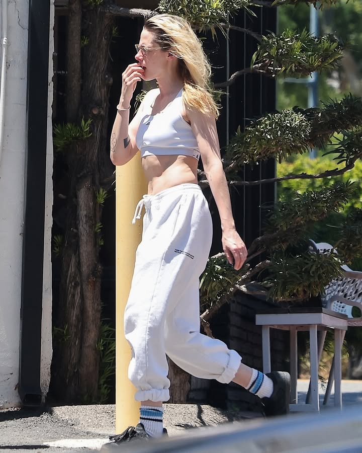 Kristen Stewart Kristen Stewart