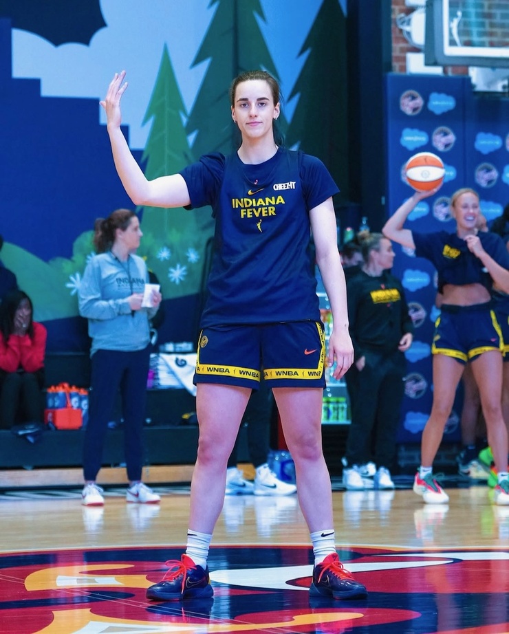 Caitlin Clark (ii)