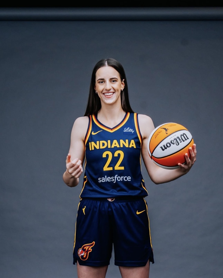 Caitlin Clark (ii)