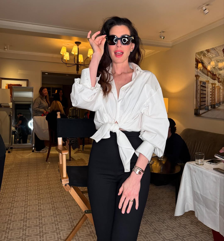 Anne Hathaway