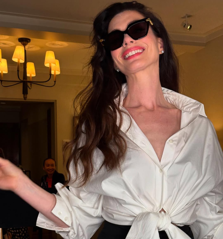 Anne Hathaway