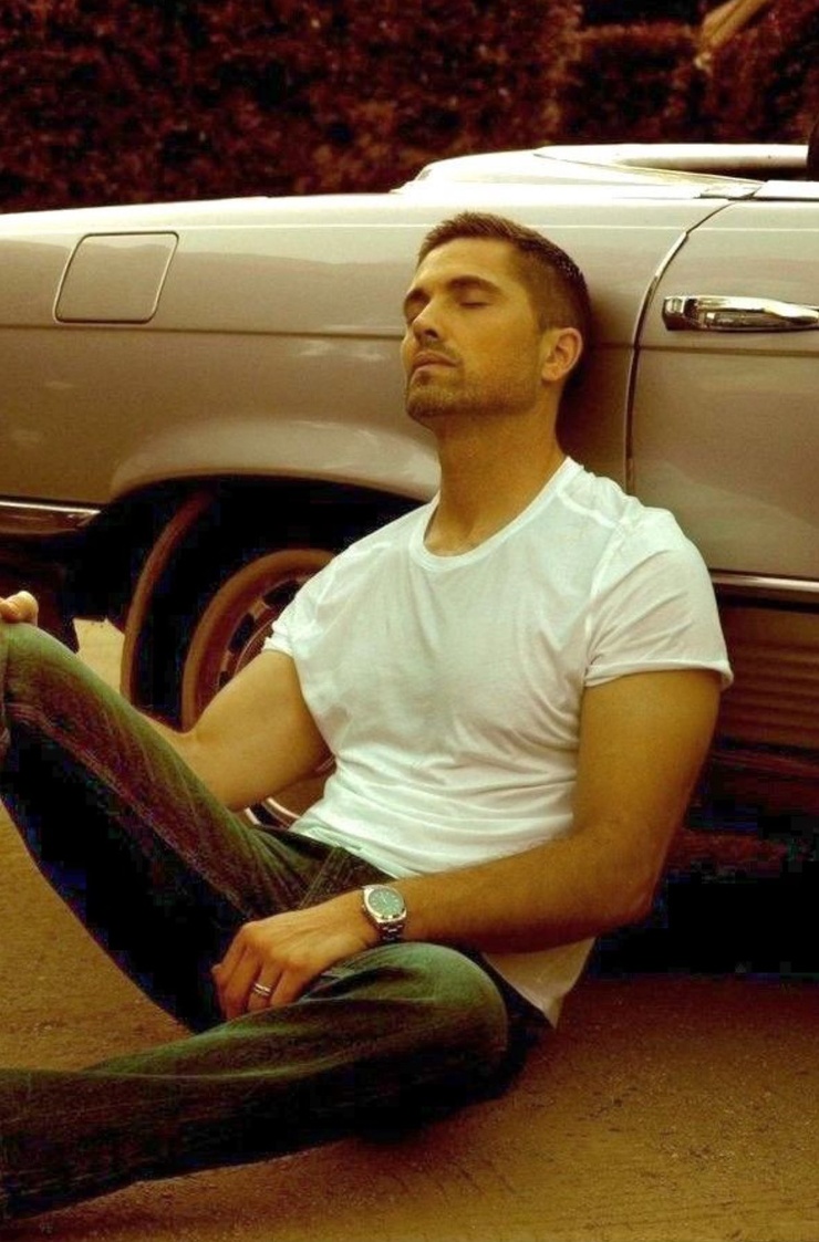 Eric Winter