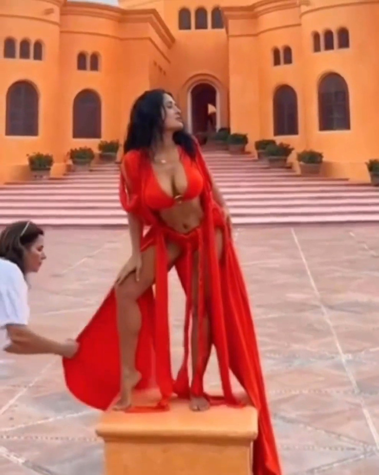 Salma Hayek