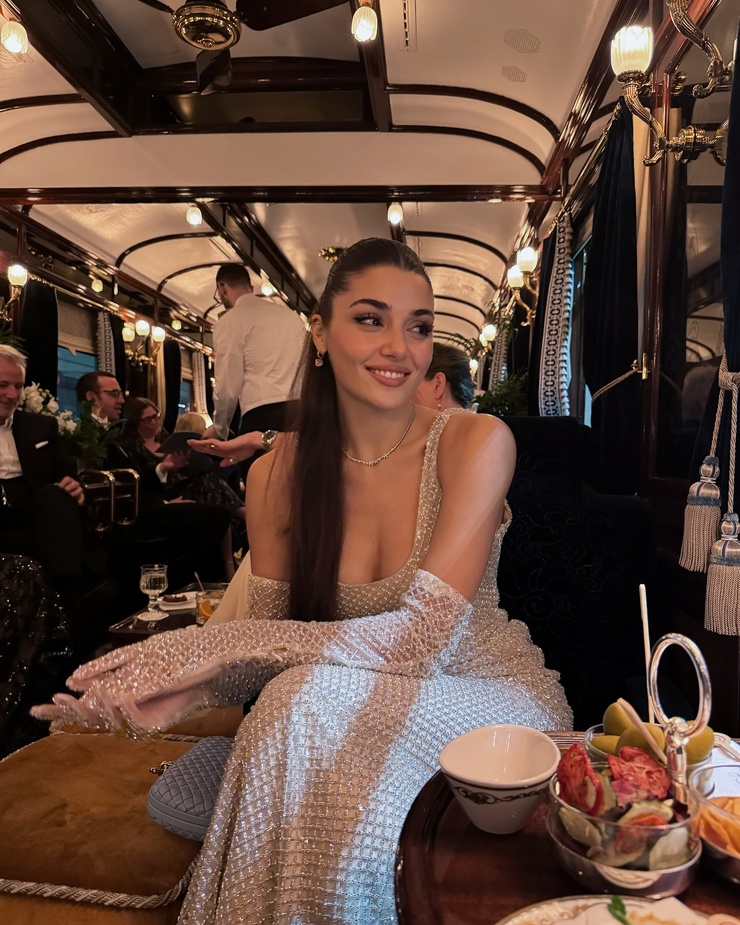 Hande Erçel Hande Erçel