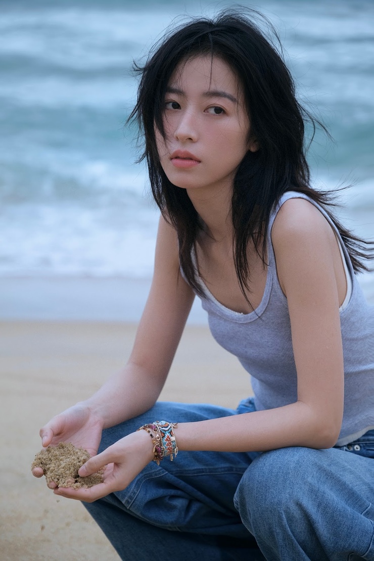 Yutong Zhou