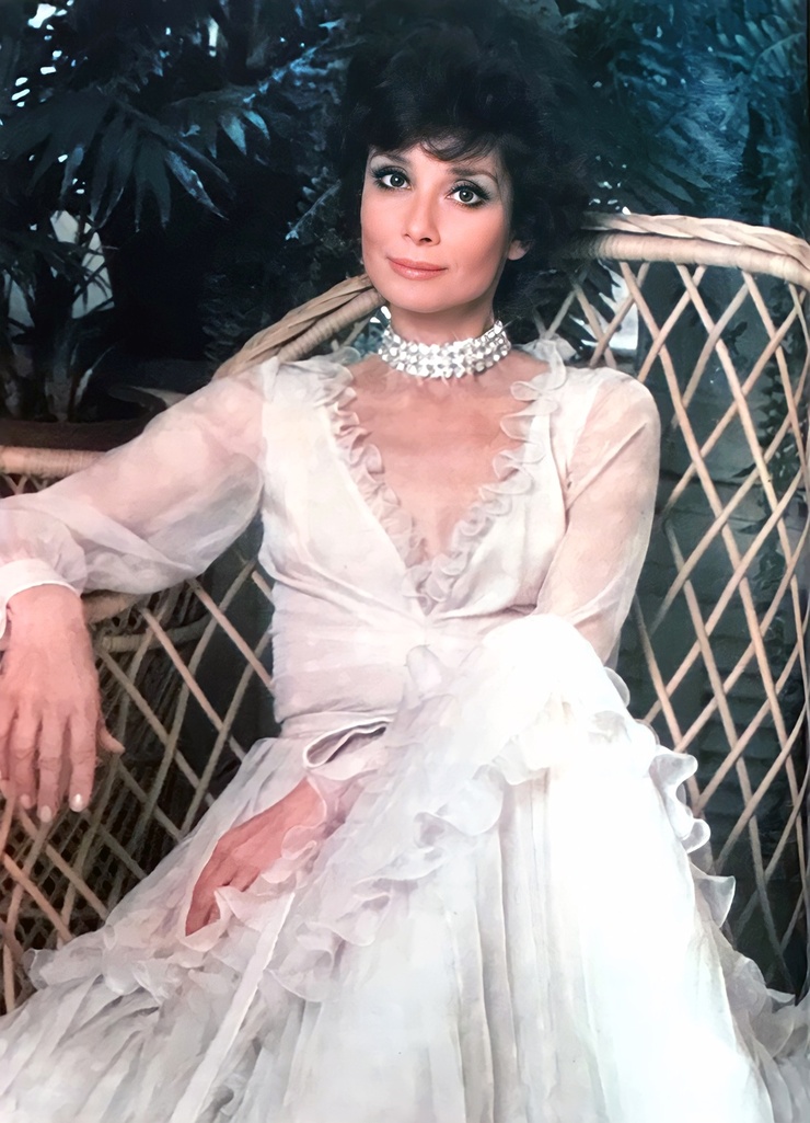 Audrey Hepburn Audrey Hepburn