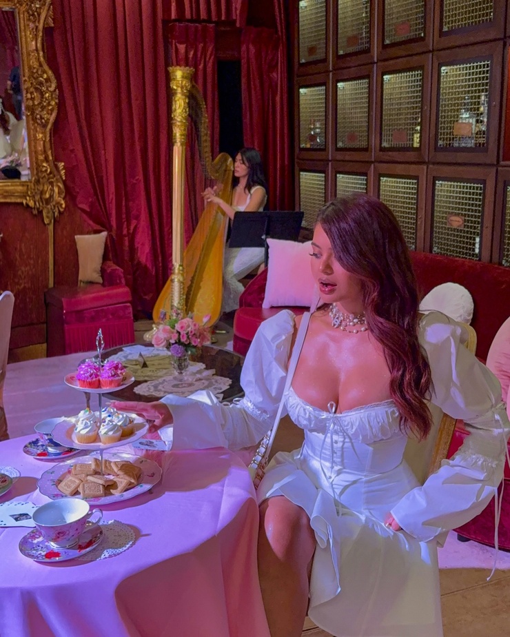 Sofia Jamora