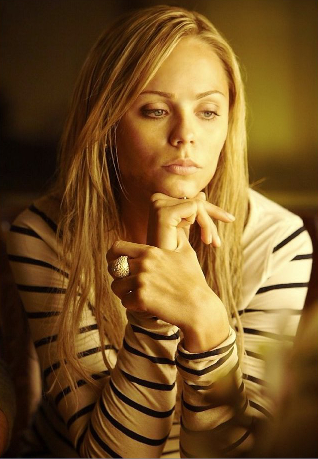 Laura Vandervoort Laura Vandervoort