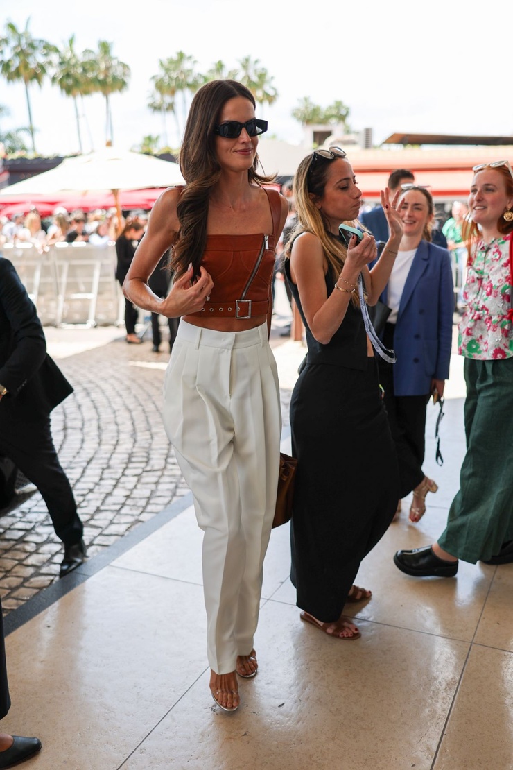 Izabel Goulart