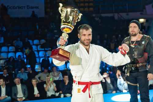 Azamat Murzakanov