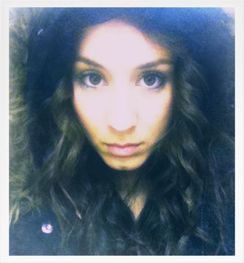 Troian Bellisario