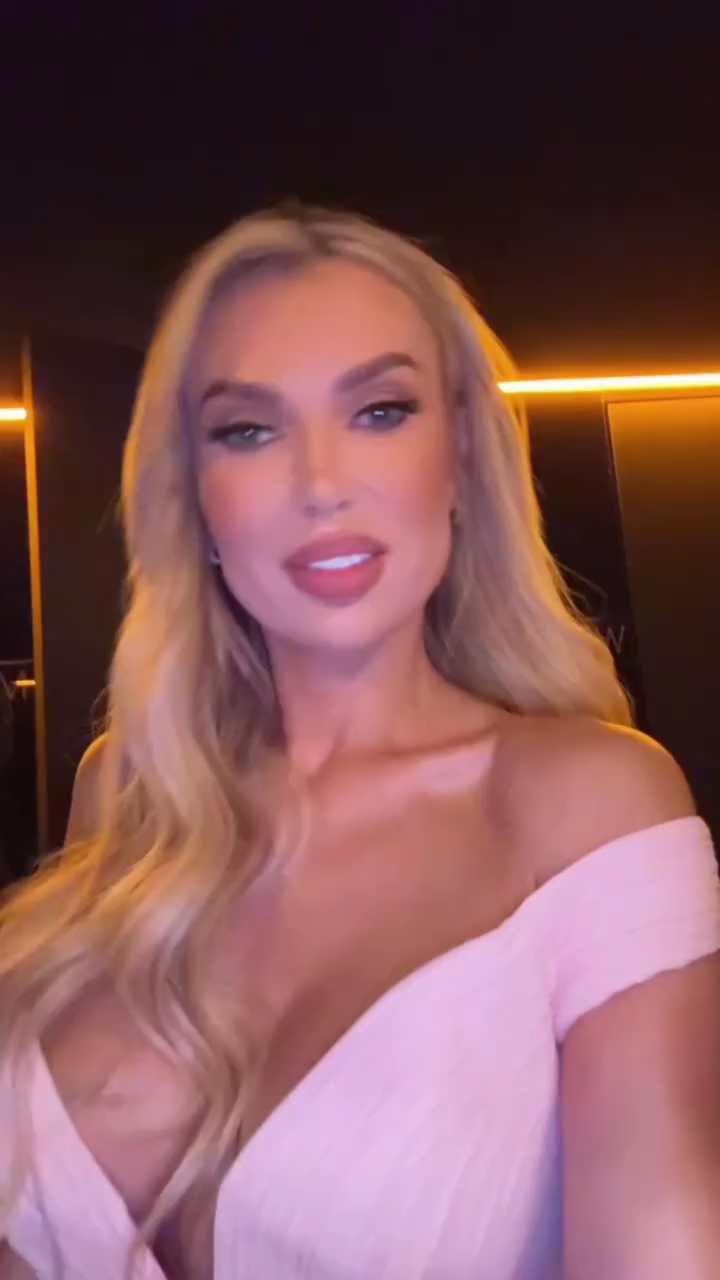 Kat Nova