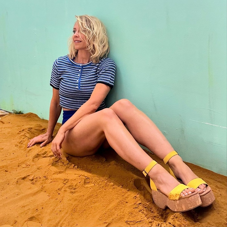 Laura Hamilton