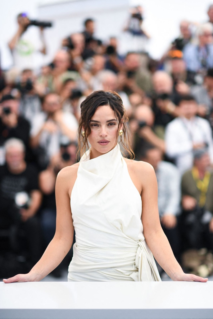 Adria Arjona