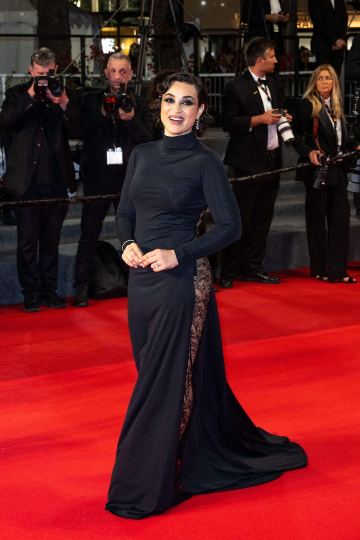Camélia Jordana Camélia Jordana