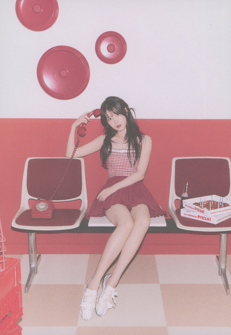 IU