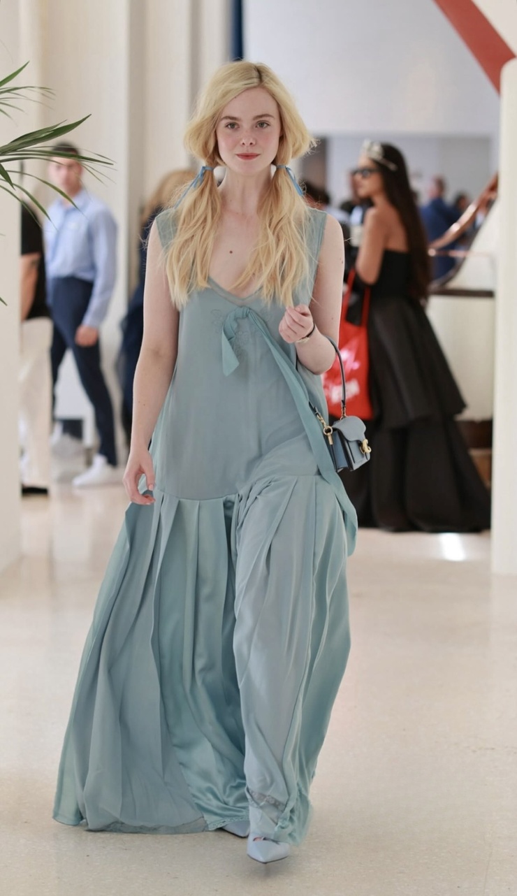 Elle Fanning
