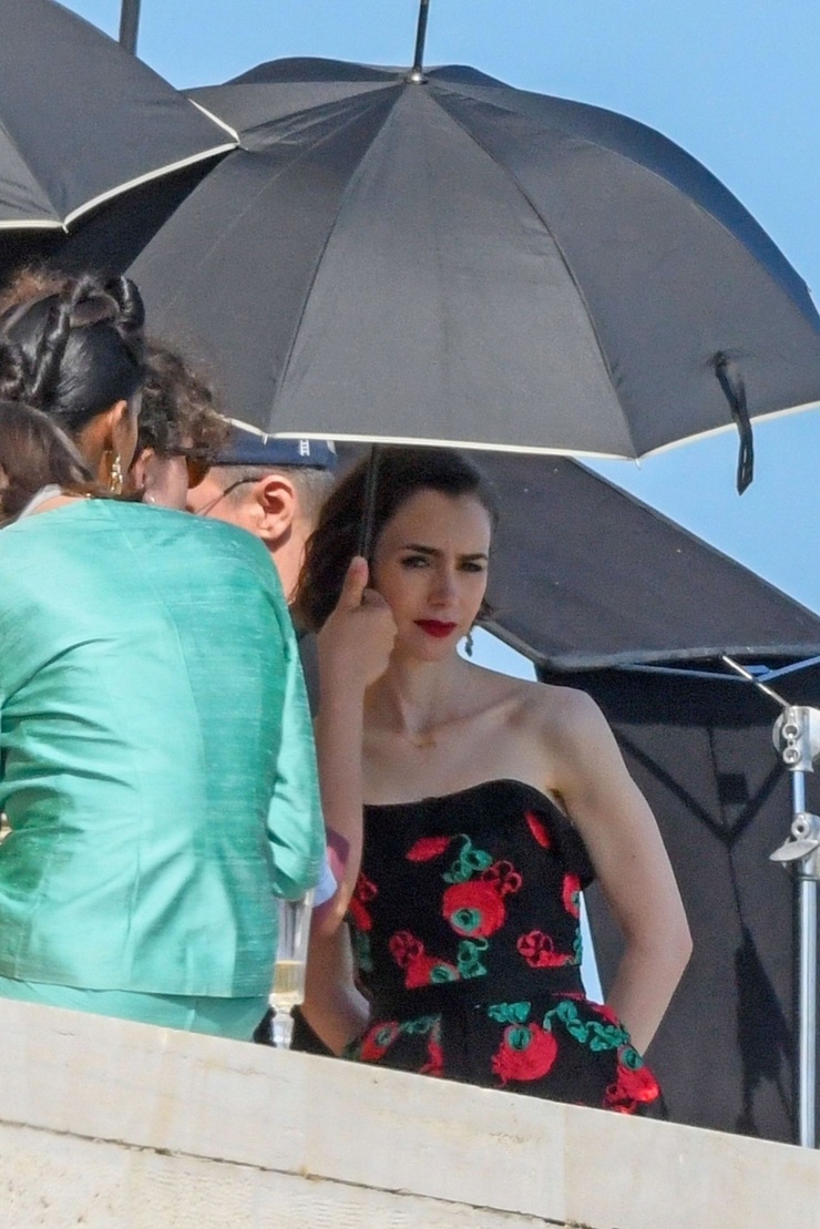 Lily Collins
