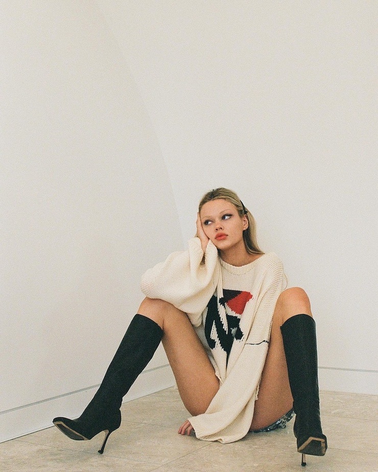 Ayla Fronek
