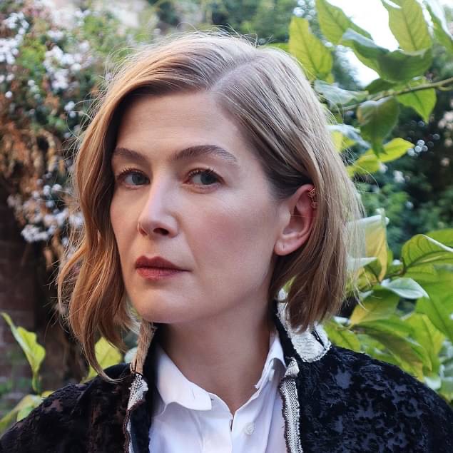 Rosamund Pike