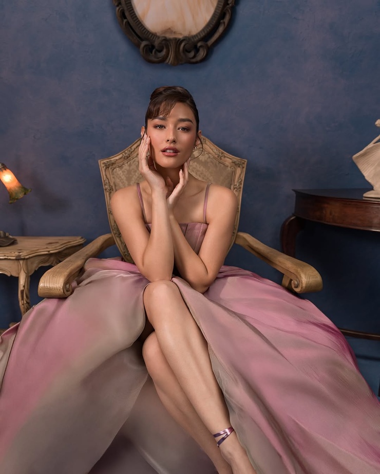 Liza Soberano
