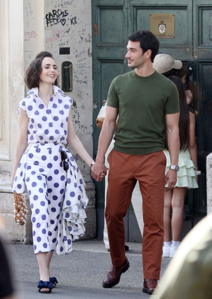 Lily Collins