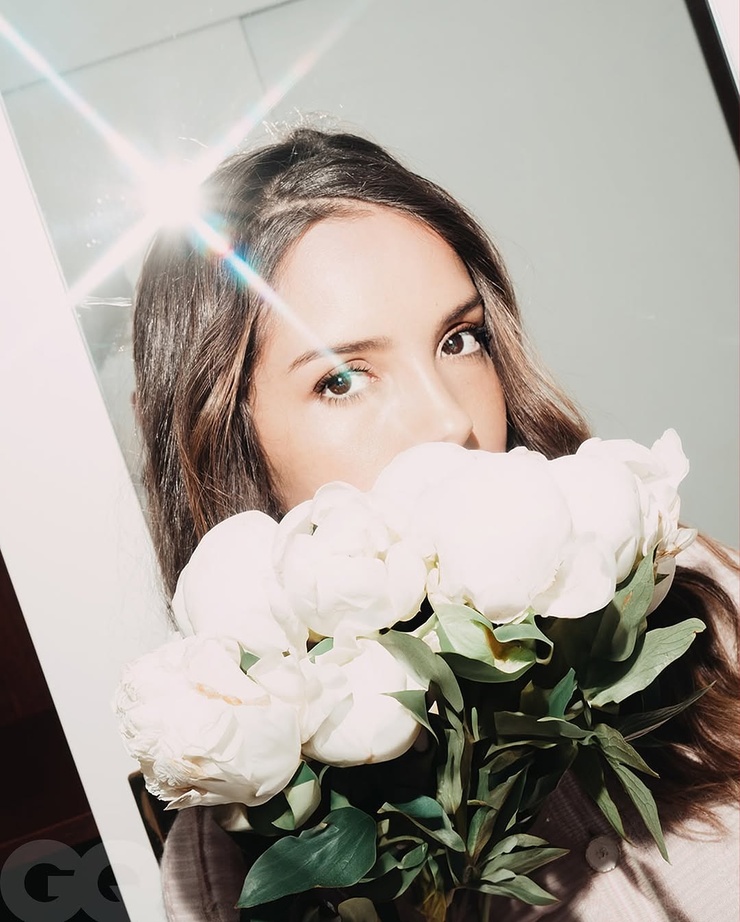 Lyna Khoudri