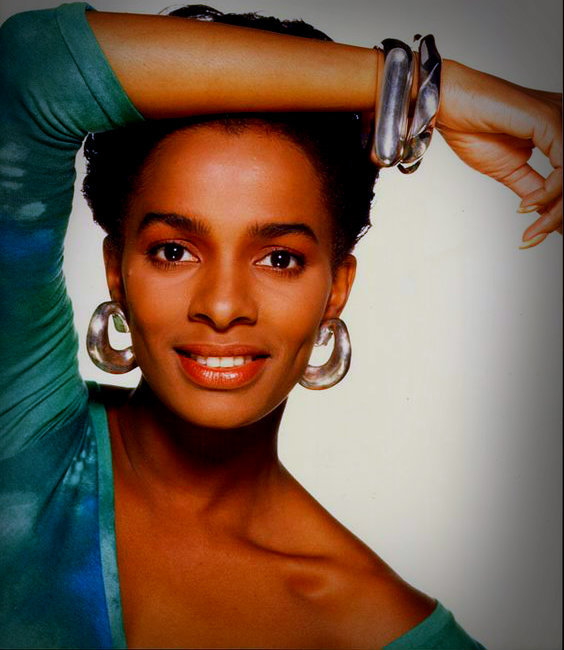 Vanessa Bell Calloway