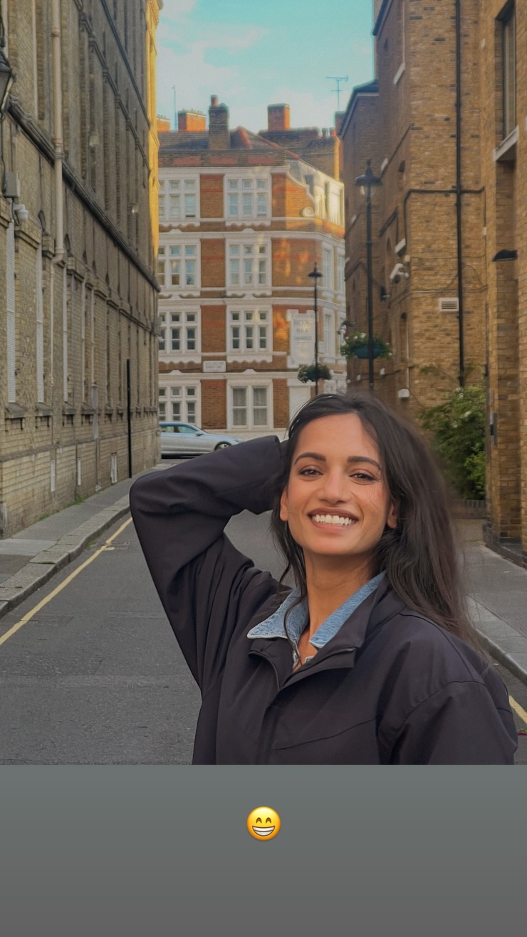 Amita Suman