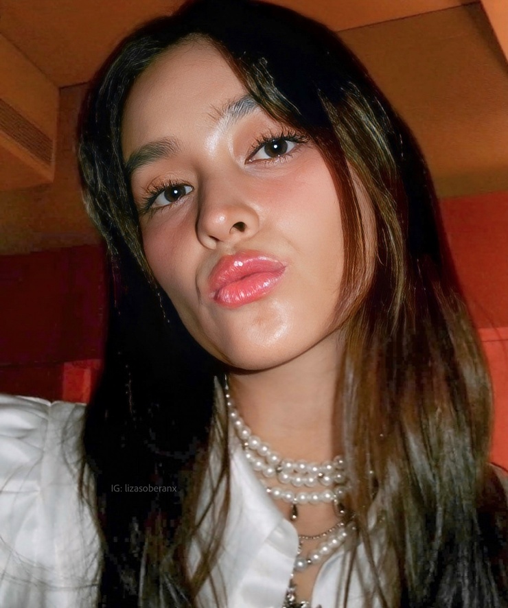Liza Soberano