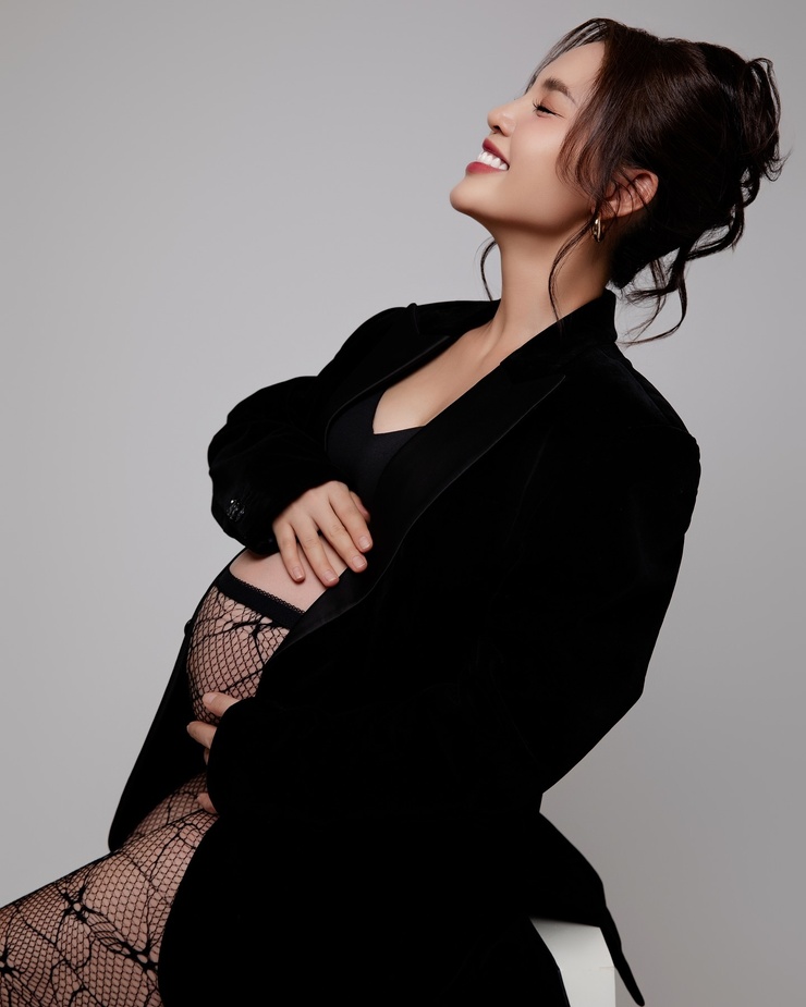 Linh Phi