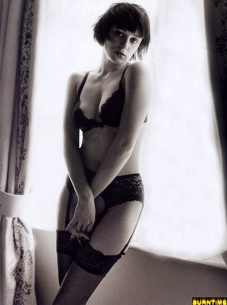 Picture Of Keeley Hawes