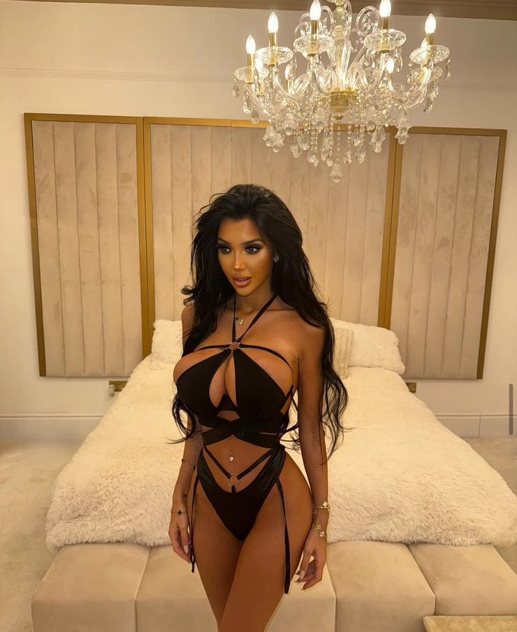 Chloe Khan