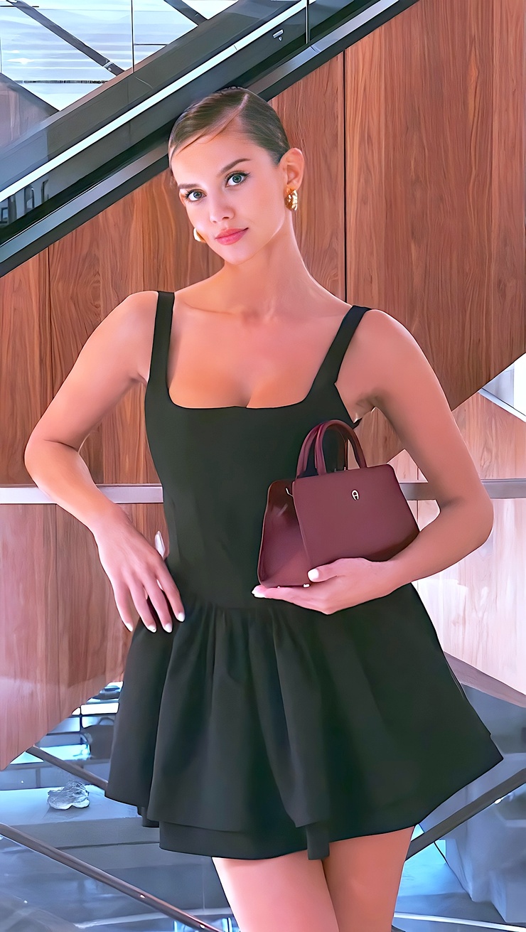 NICOLA CAVANIS NICOLA CAVANIS