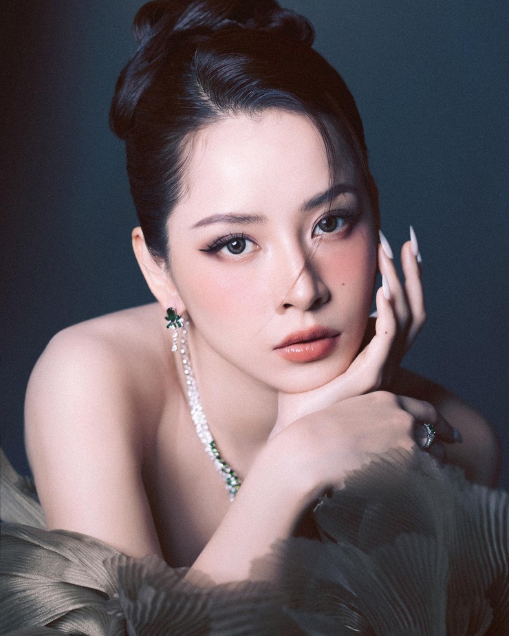 Chi Pu