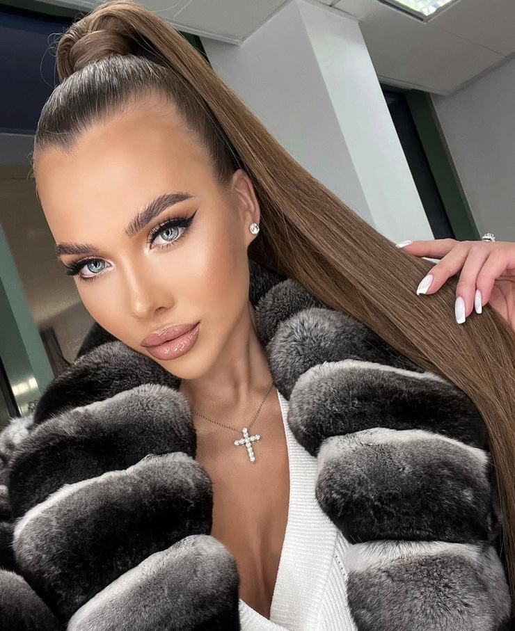 Arina Nazarova