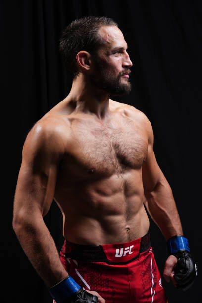 Dustin Stoltzfus