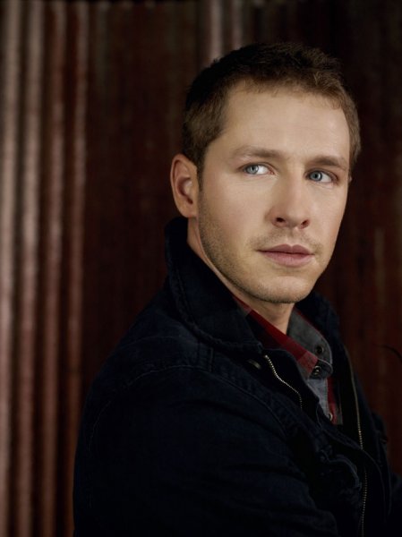 Josh Dallas Josh Dallas