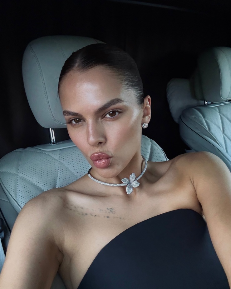 Viki Odintcova