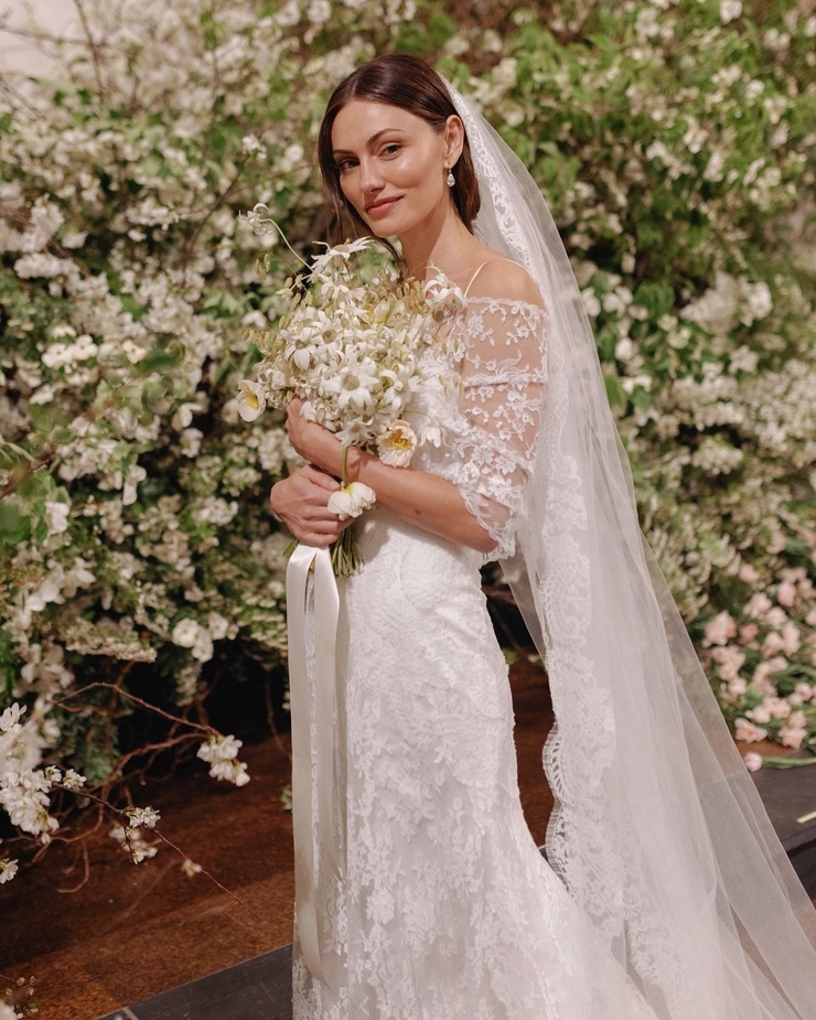 Phoebe Tonkin